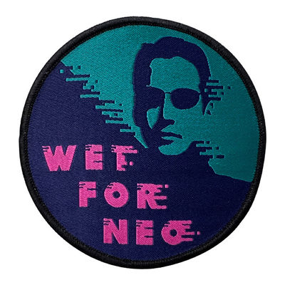 Washable σίδηρος χρώματος Pandone μπαλωμάτων ετικετών Merrow υφαμένος σύνορα στο μπάλωμα