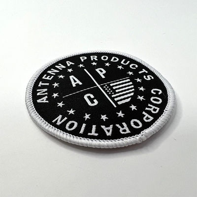 Washable σίδηρος συνόρων συνήθειας χειροποίητος στα μπαλώματα που ντύνουν το μπάλωμα εθνικών σημαιών