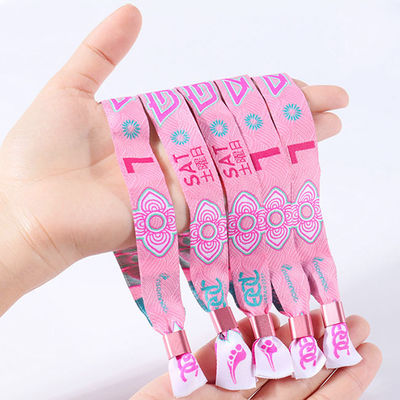 Εξατομικευμένο φεστιβάλ Wristbands, προσαρμοσμένη ζώνη καρπών πολυεστέρα με τη διευθετήσιμη πόρπη